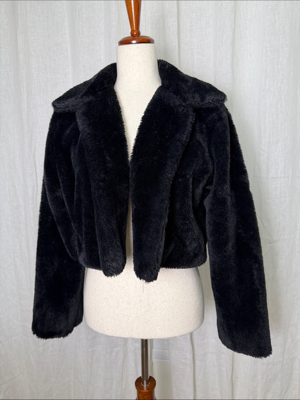 Black Faux Fur Cropped Jacket